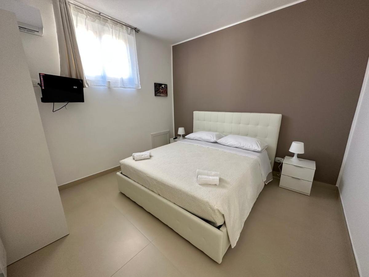 Four Rooms Naxos Giardini Naxos Ngoại thất bức ảnh