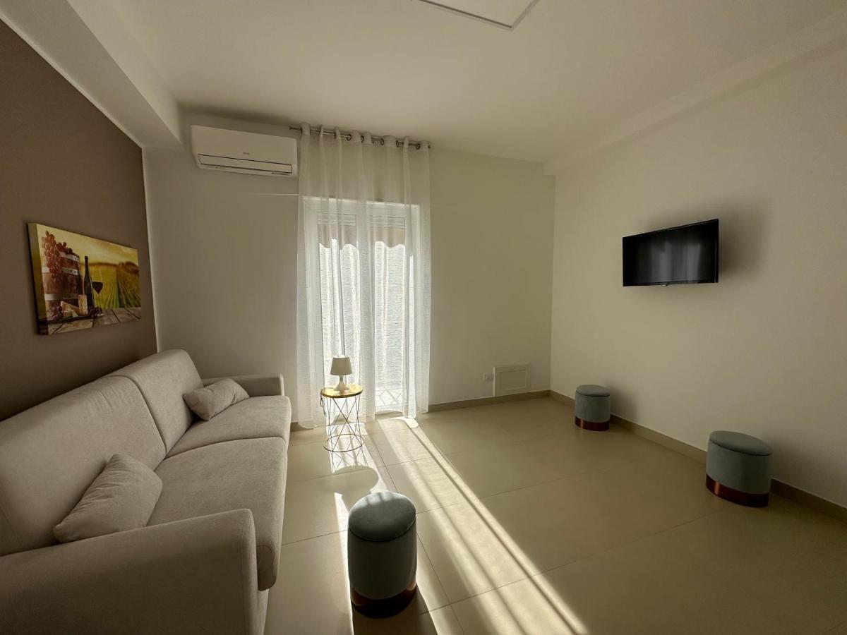 Four Rooms Naxos Giardini Naxos Ngoại thất bức ảnh