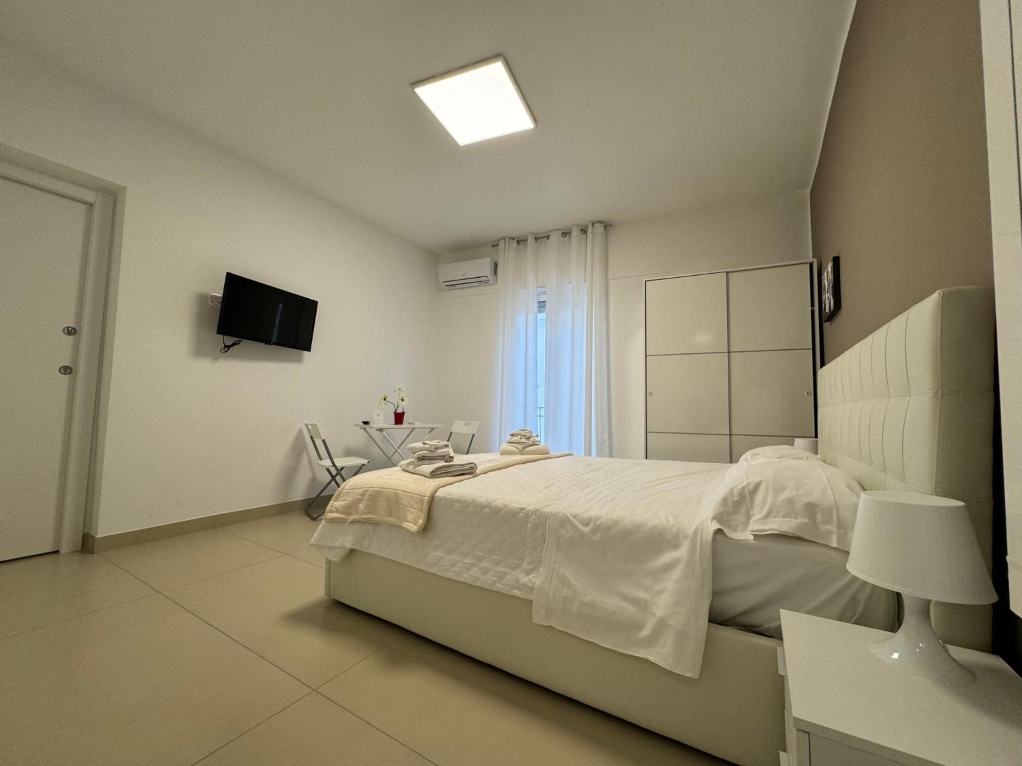 Four Rooms Naxos Giardini Naxos Ngoại thất bức ảnh